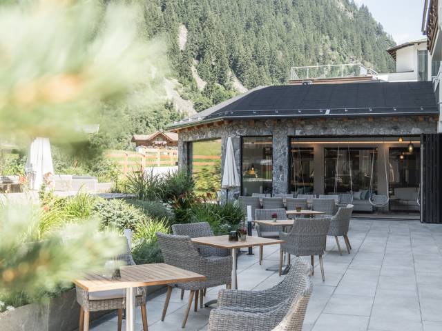 Hotelterrasse des Alpenhotels Kindl