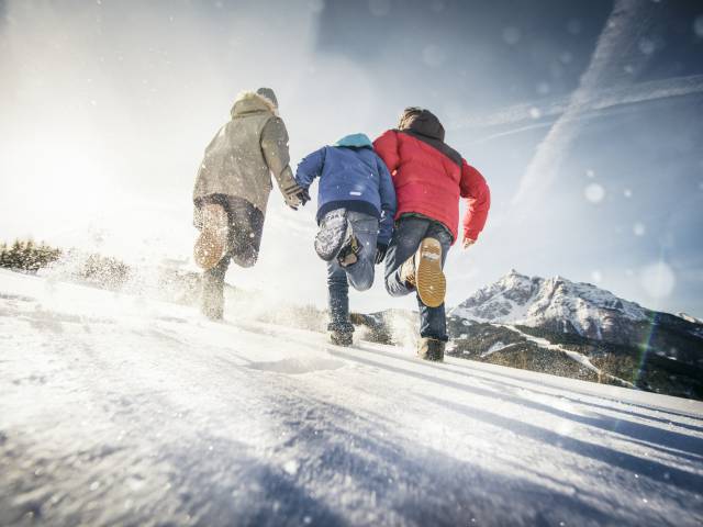 Spass im Schnee im Stubaital