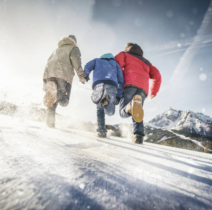 Spass im Schnee im Stubaital