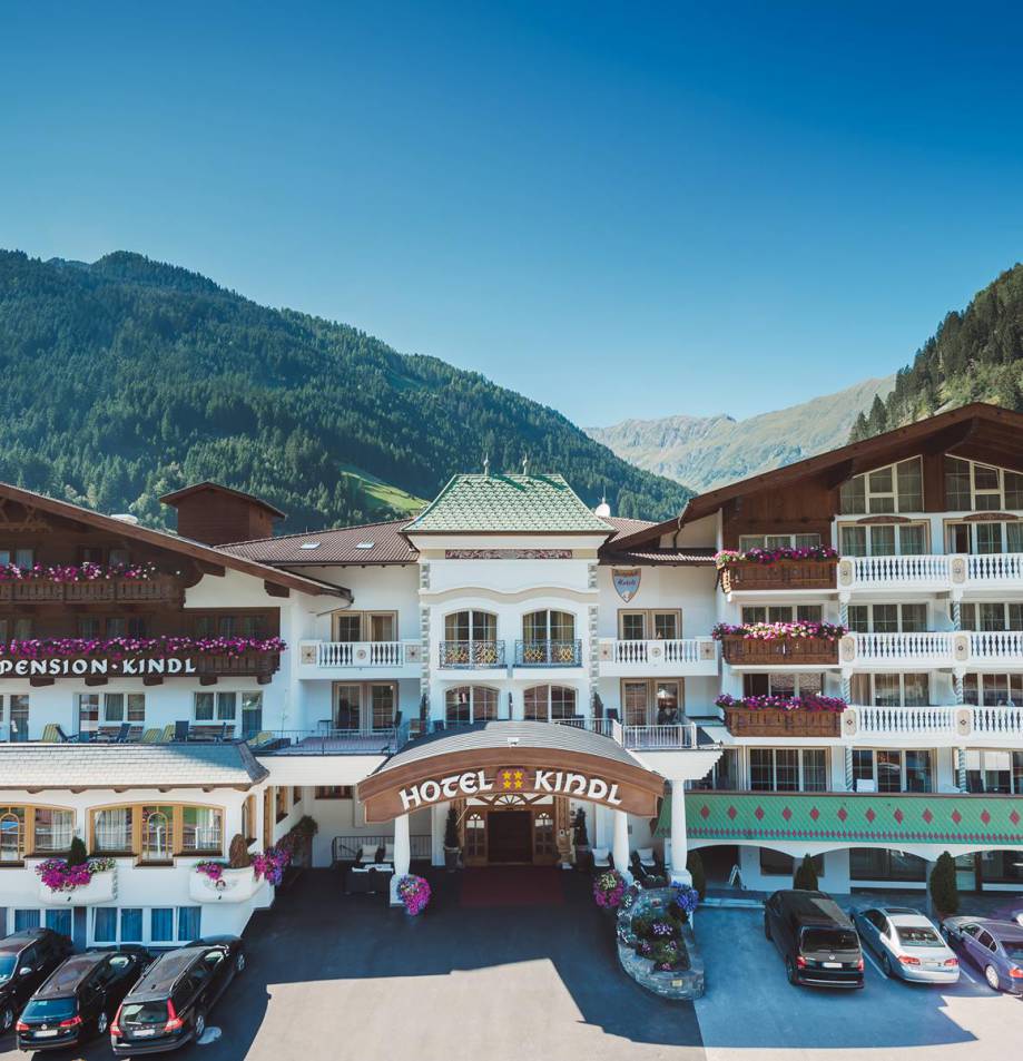 Hotel Kindl im Stubaital Tirol Außenansicht