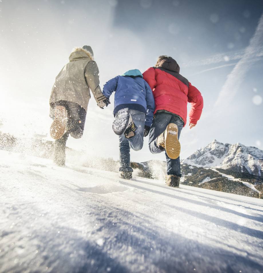 Spass im Schnee im Stubaital