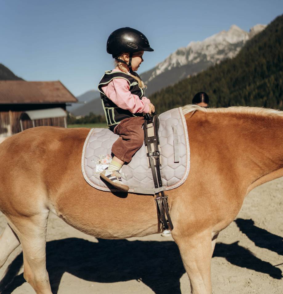 Kinderermäßigungen in unseren Zimmern:: 

Kinderermäßigungen unseren Familiensuiten: - Alpenhotel Kindl