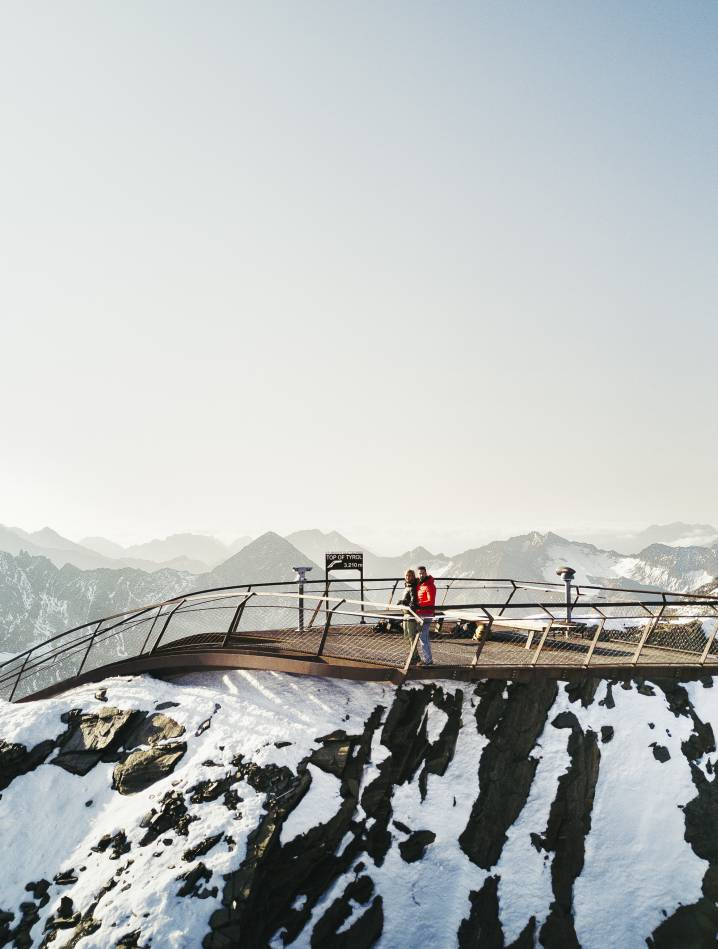 Top of Tyrol - viewing platform at the Stubai Glacier - Alpenhotel Kindl